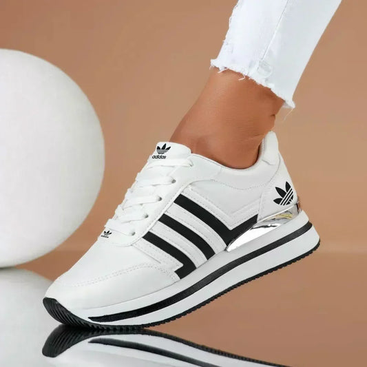 Adidas - Scarpe da ginnastica impermeabili 2025