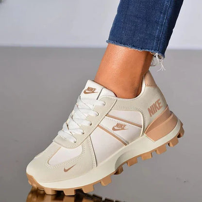 Nike - Baskets étanches 2024 pour femme