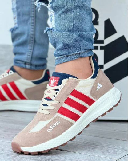 Adidas - Scarpe da ginnastica impermeabili 2025